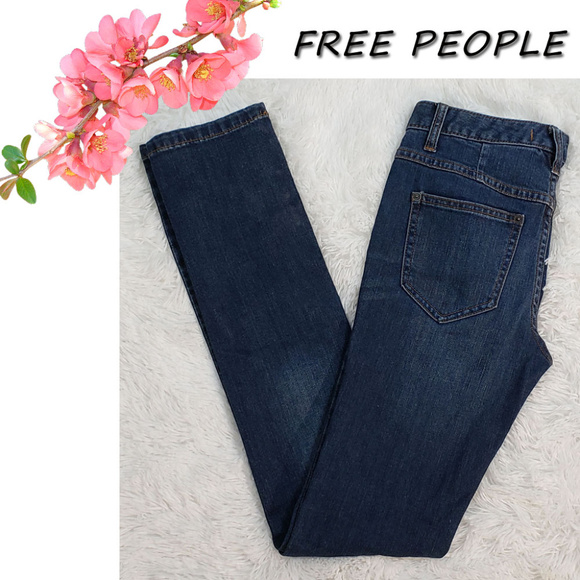 Free People Denim - Free People ~ Women's Straight Leg Jeans ~ Size 25